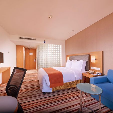 Holiday Inn Express Shanghai Jiading Industry Park By Ihg Exterior photo