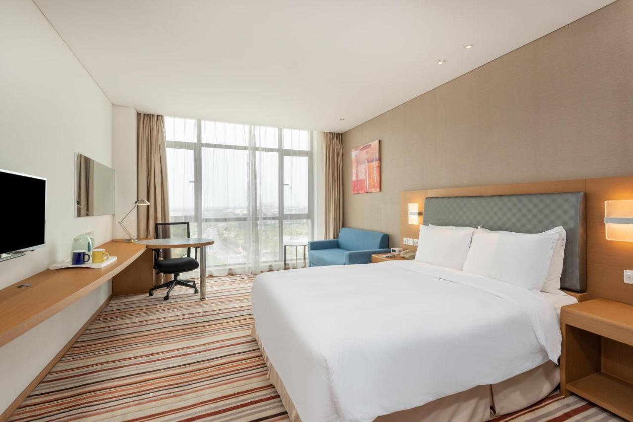 Holiday Inn Express Shanghai Jiading Industry Park By Ihg Exterior photo