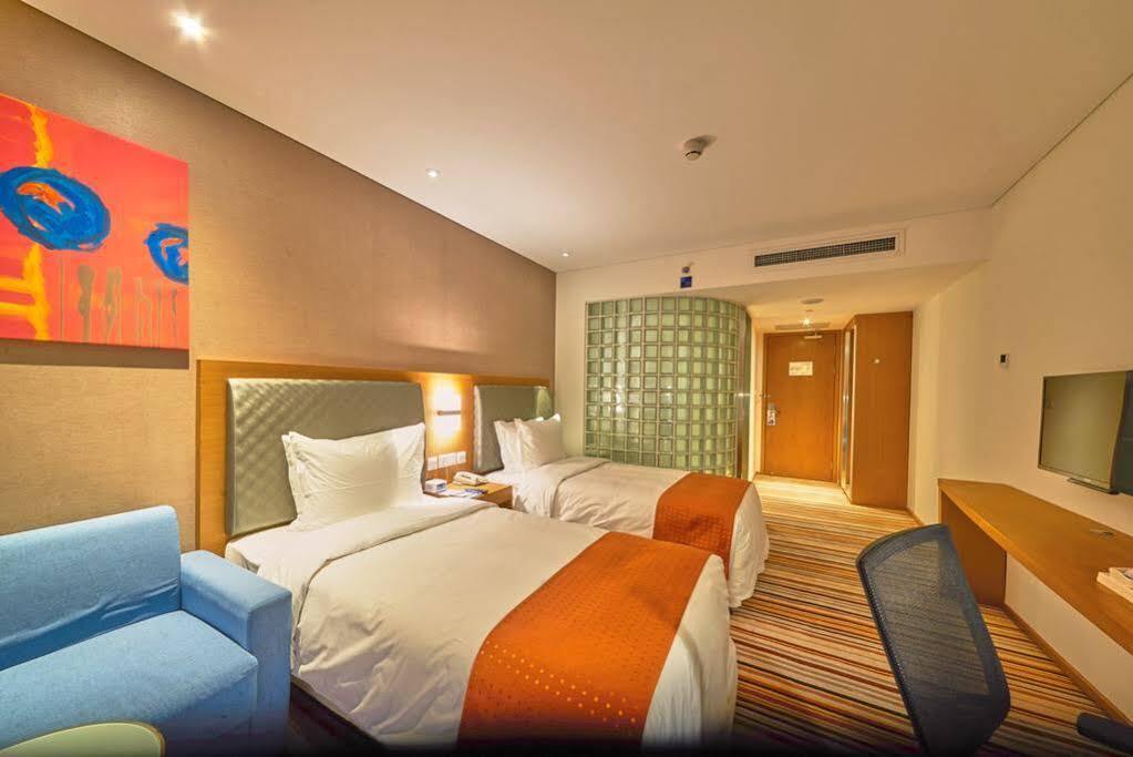 Holiday Inn Express Shanghai Jiading Industry Park By Ihg Exterior photo